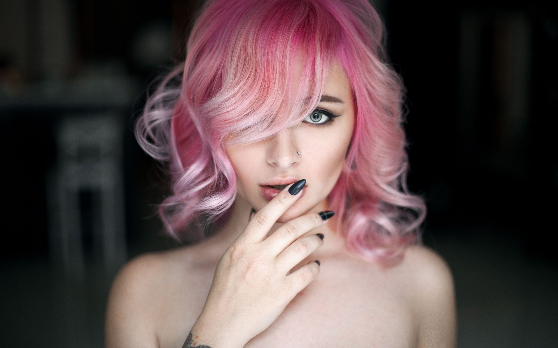 Порно Милое Девушка С Розовыми Волосами