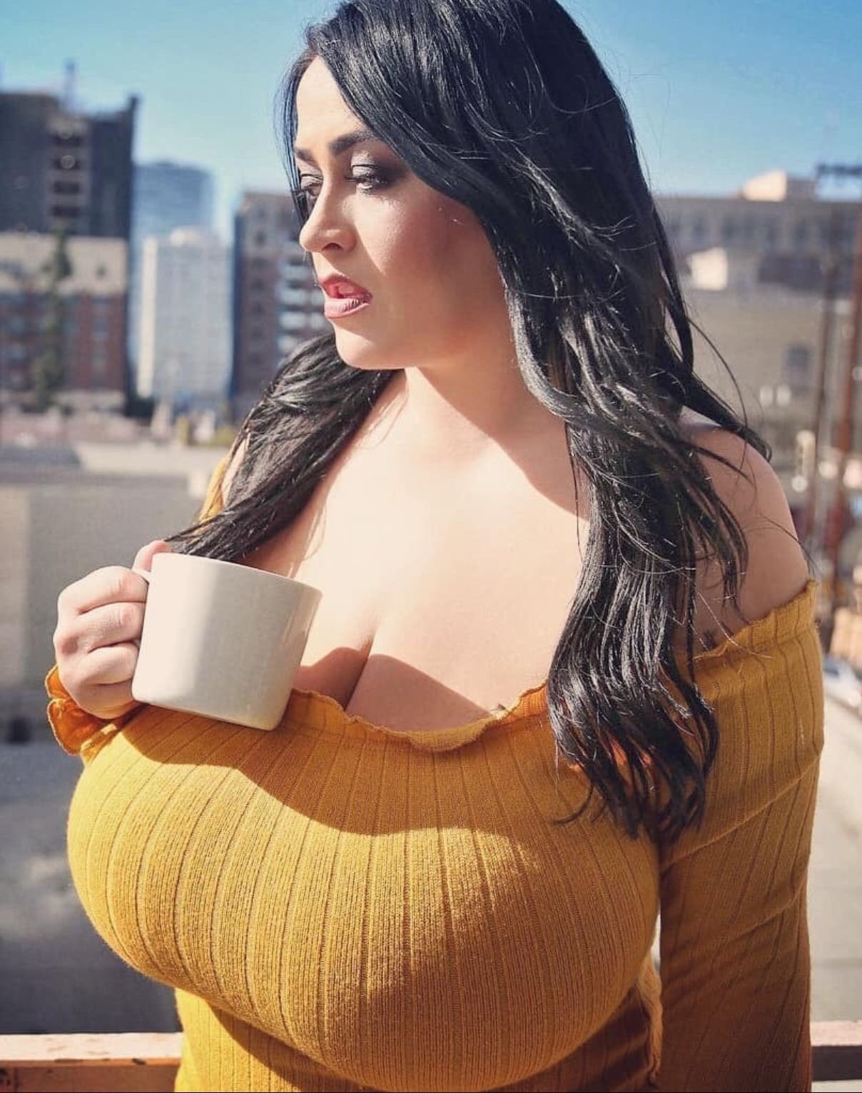 Большие груди больших женщин фото