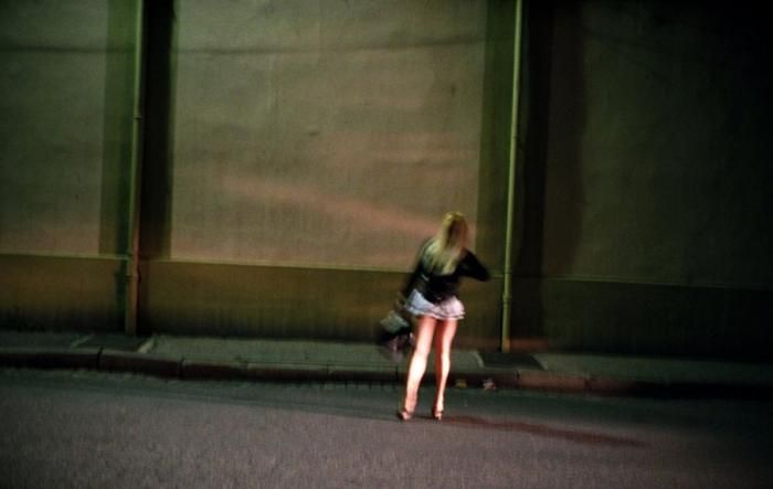 Проституция во Франции легализована (23 фото Ню)