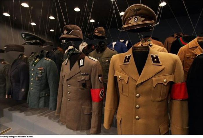 Выставка "Гитлер и немцы"