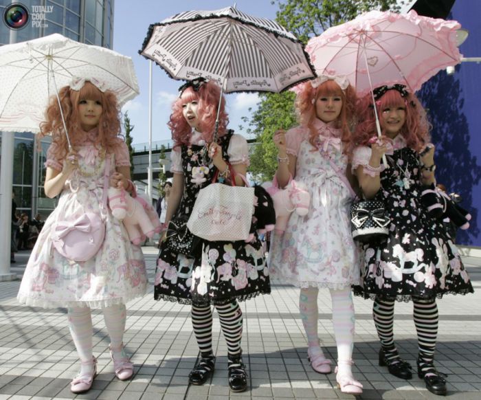 Японская мода в стиле «Лолита»