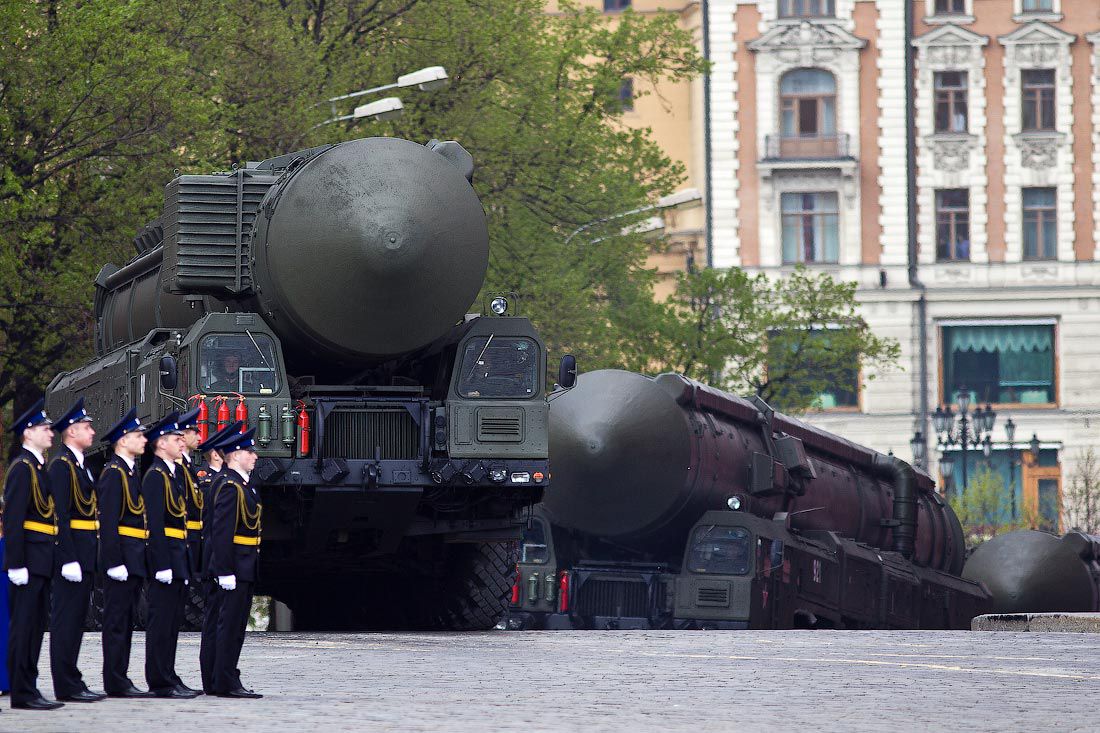 Ракетные войска стратегического назначения картинки. Ракетные войска стратегического назначения. Парад ракетных войск. Ракетные войска на параде. Ракетные войска на красной площади.