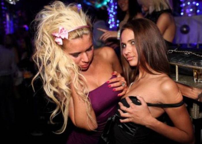Гламурные девочки из московских ночных клубов