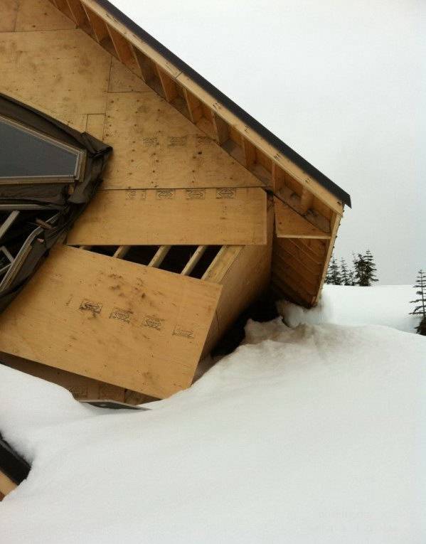 В Ванкувере серьезно повреждены несколько домов