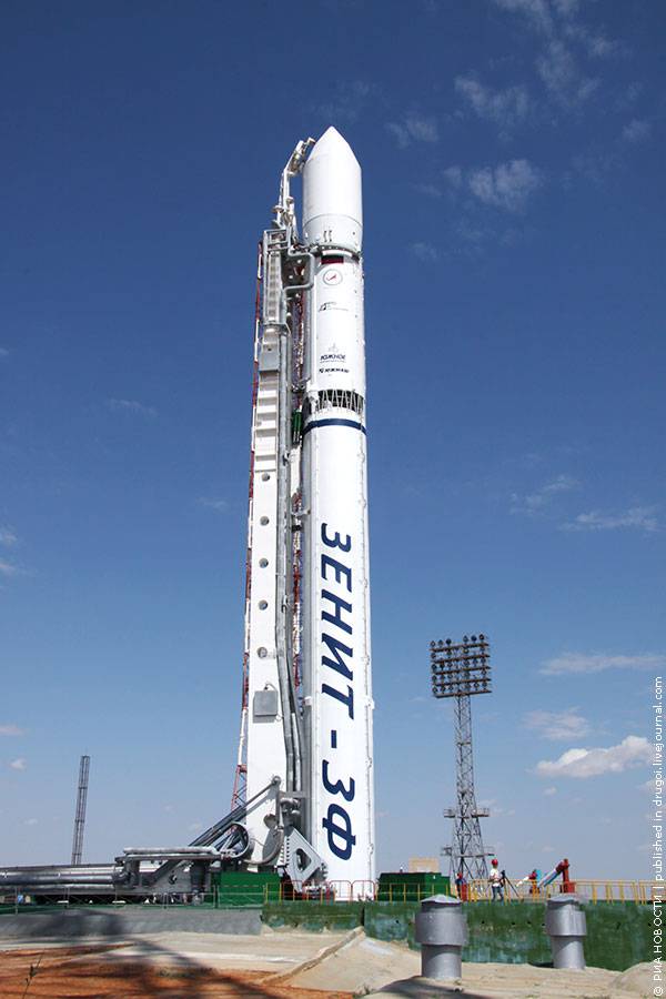 Ракета-носитель «Зенит-ЗФ» (4 фото)