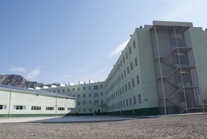 Обновлённые грузинские тюрьмы (20 фото)