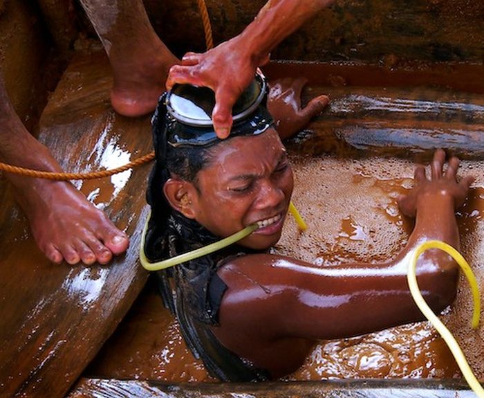 Добыча золота на Филиппинских островах