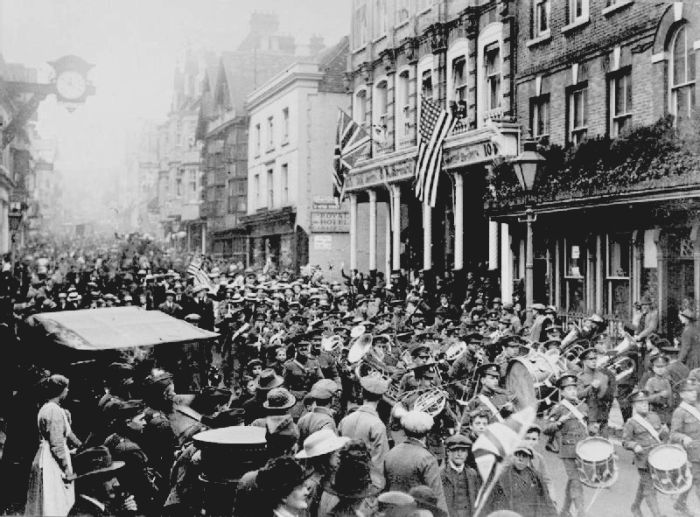 Уникальные архивные снимки в день окончания Первой Мировой Войны