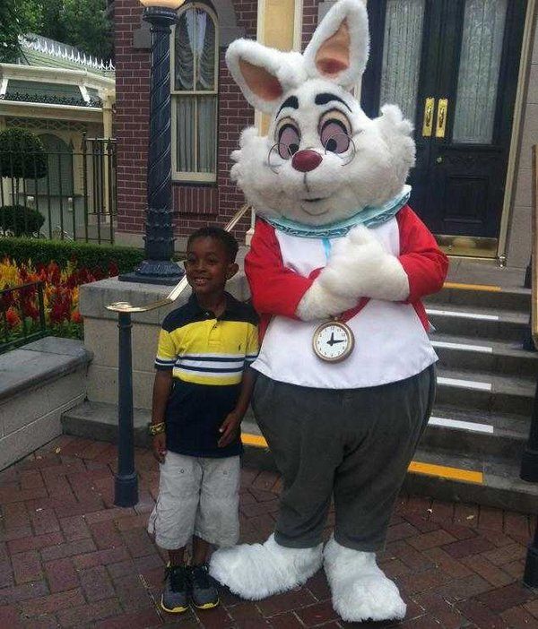 Кролик-расист из Диснейленда