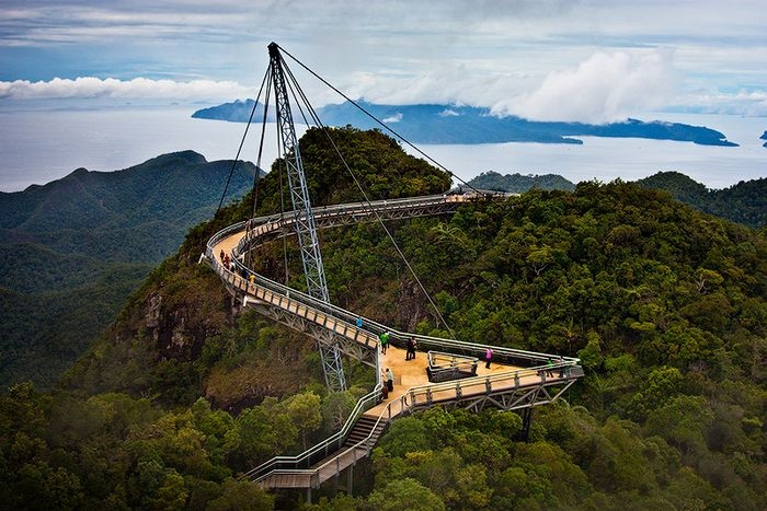 Небесный мост Лангкави в Малазии