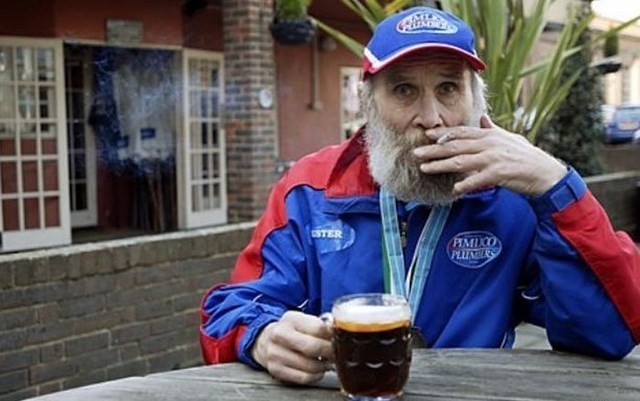 История курильщика, который в  101 год пробежал марафон