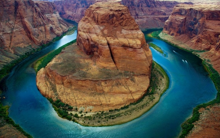 Живописный изгиб реки Колорадо
