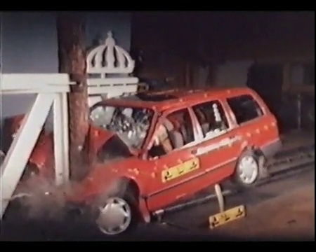 Авто в ДТП на скорости в 50, 70 и 90км