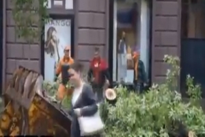Невнимательные работники