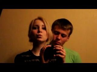 Яркая ТП мучает парня