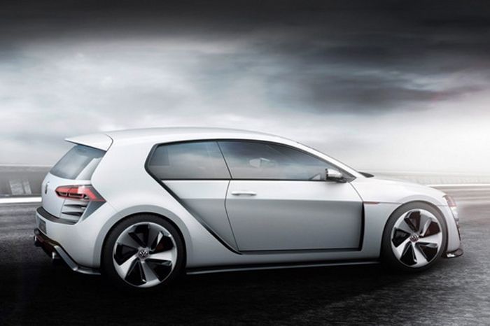 Volkswagen скоро представит заряженный Golf R