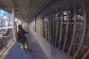 Парни покорили второе по высоте здание в мире