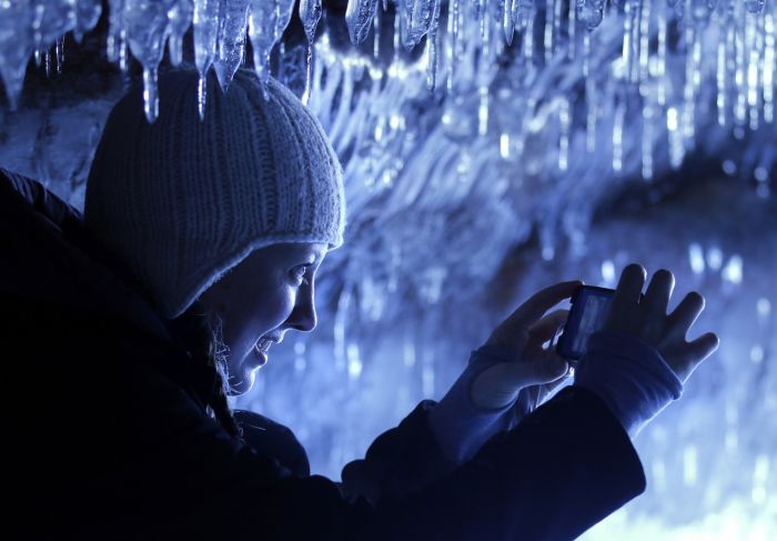 Ледяная пещера Апосл-Айлендс