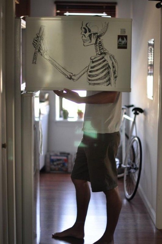 Прикольные рисунки на холодильнике