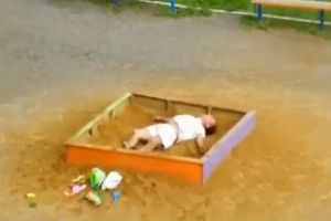 Он не может поверить в то, что детство уже кончилось