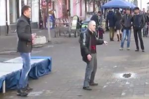 Уличный талант пропадает