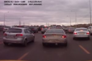 Мужик уснул за рулем