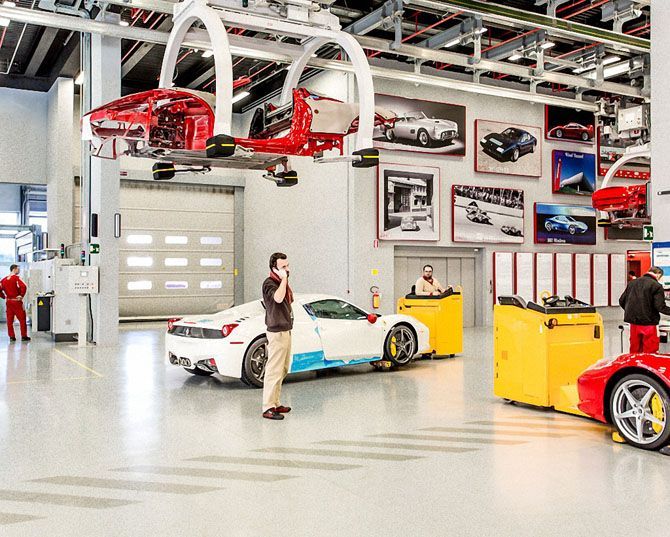 Как собирают автомобили Ferrari