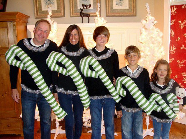 Самые нелепые свитера к Новому году