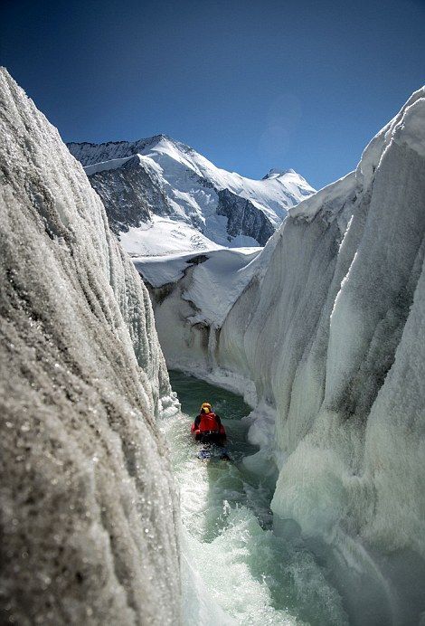 Бодибординг на крупнейшем леднике