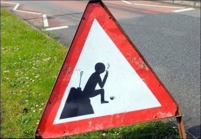 Креативные дорожные знаки