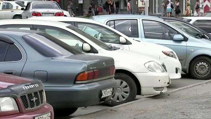 Машины-двойники на дорогах России