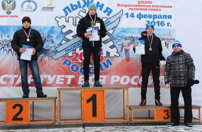 Победителей лыжной гонки «Лыжня России - 2016» наградили попкорном