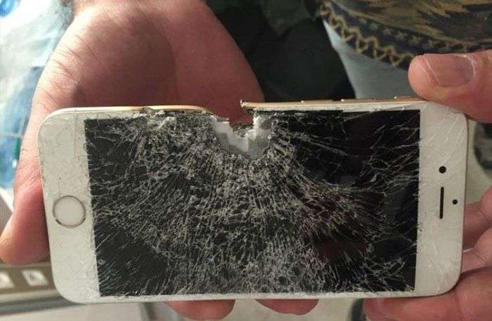 iPhone остановил пулю предназначенную турецкому военнослужащему