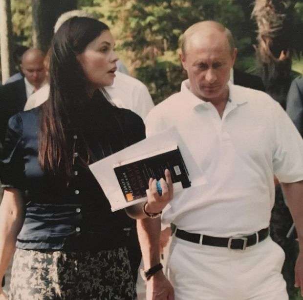 Фото со страницы телеведущей российского телевидения Екатерины Андреевой