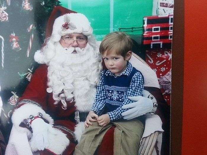 Дети боятся Санта-Клауса