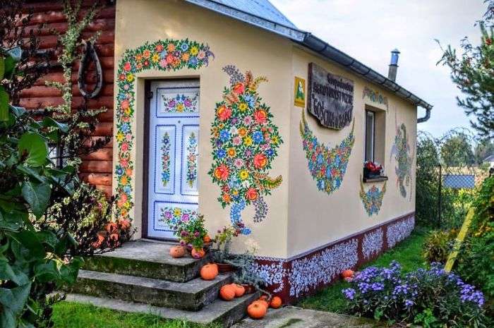 Деревня Залипье, самая яркая в Польше