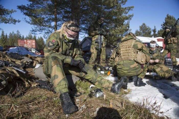 Тренировки женского спецназа Норвегии