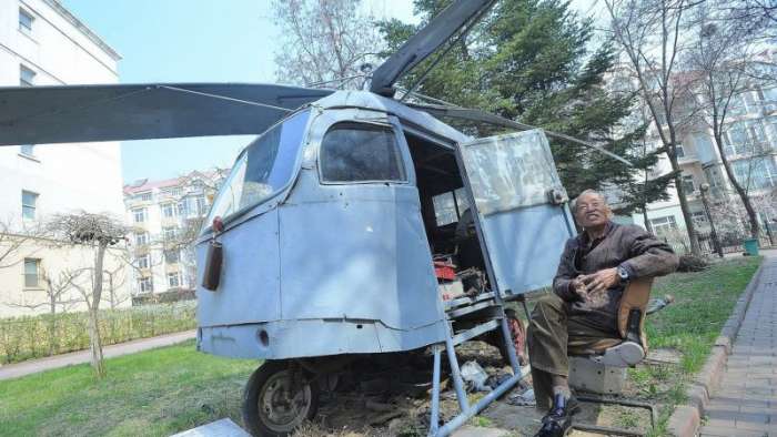 80-летний Гу потратил 10 лет на строительство вертолета