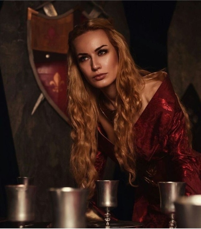 Мария Ханна в образе Серсеи Ланнистер из "Игры престолов"