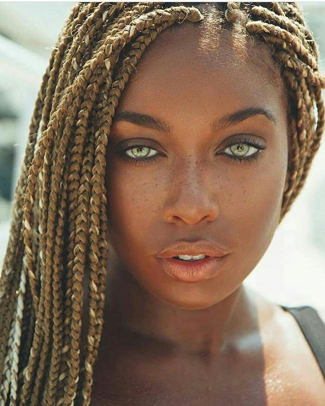 Деревни негритянка. Блэк эбони Африкан. Красивые африканки. Самые красивые африканки.