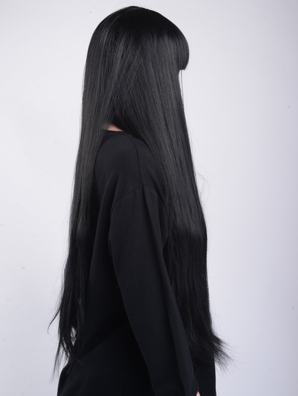 Черные распущенные волосы. Длинные черные волосы. Черные прямые волосы. Девушка с длинными черными волосами. Длинные прямые черные волосы.