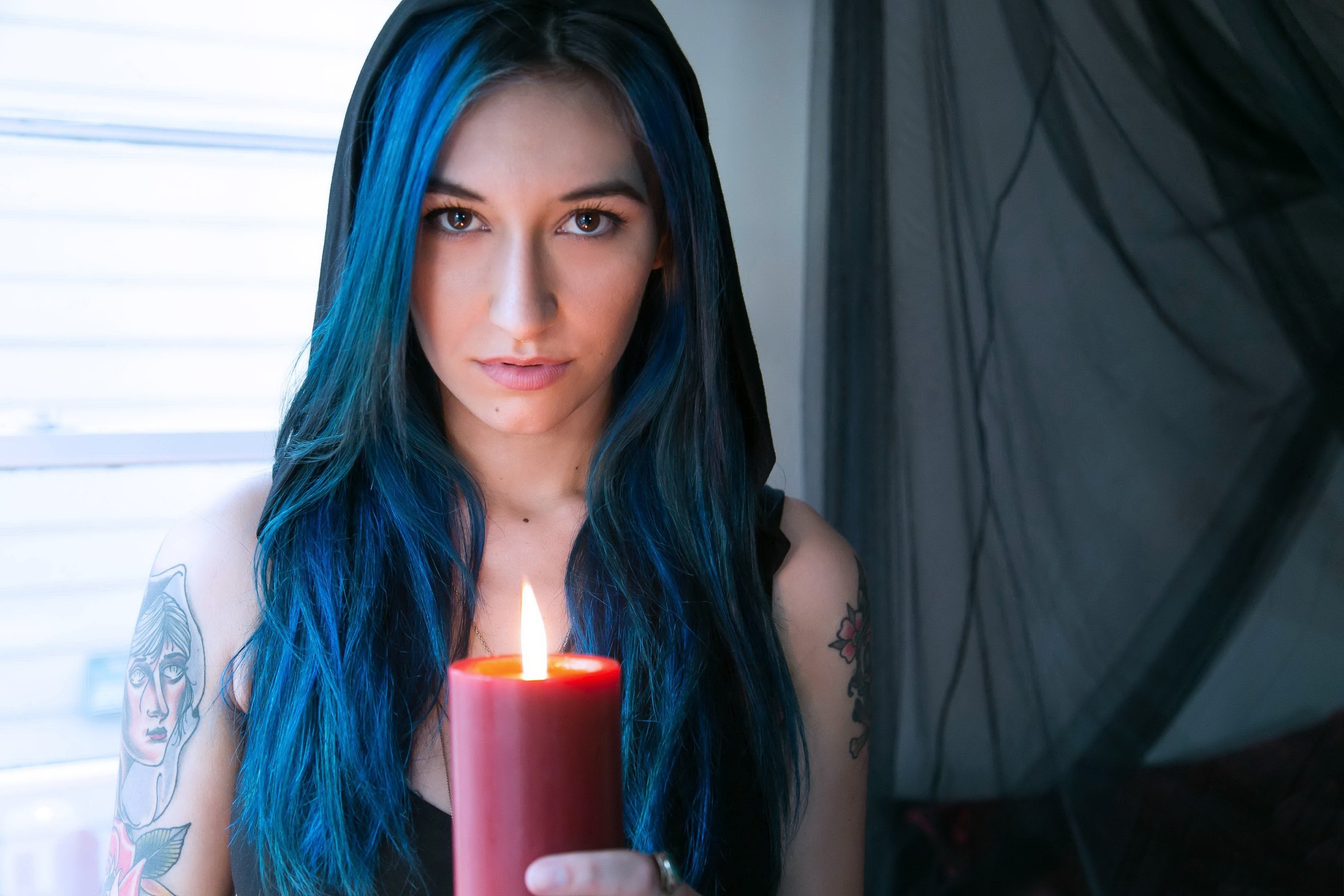 Blue hair cam girl with perfect tits - wide 2