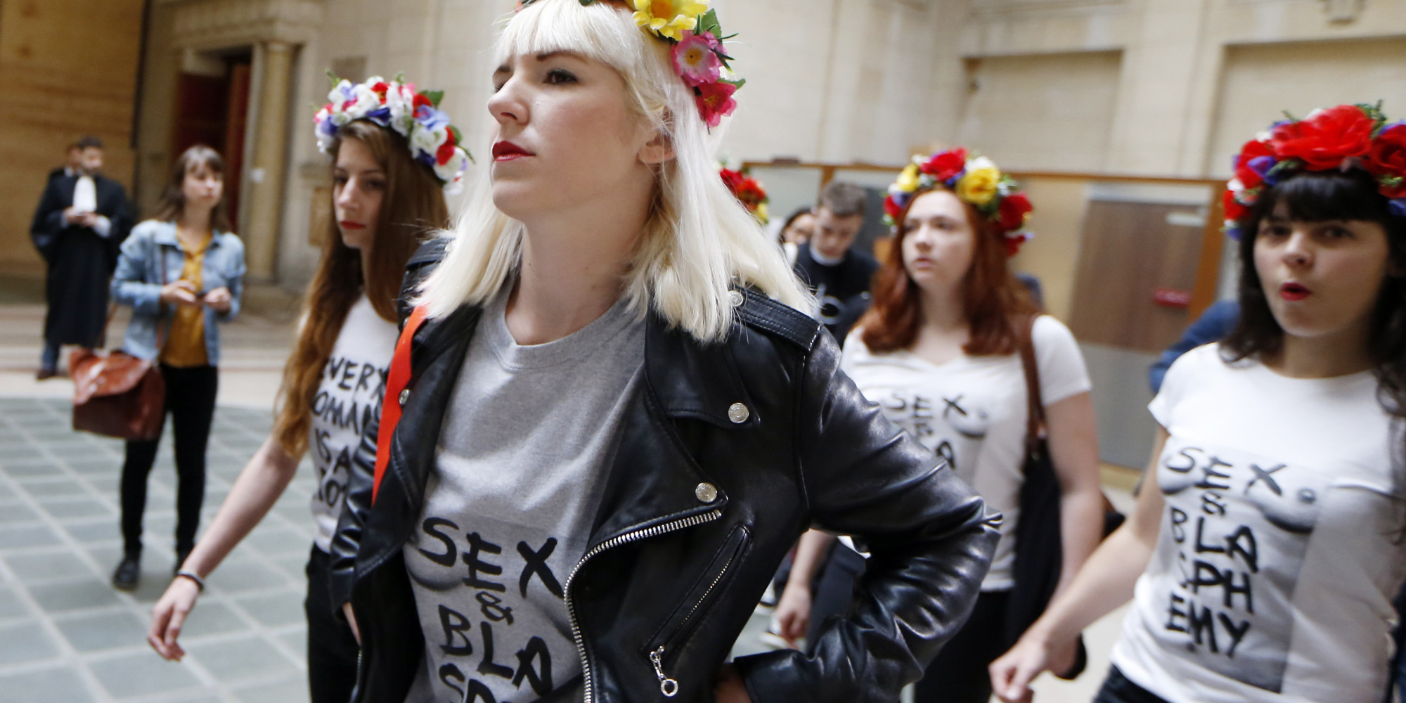 Феминистки в париже. Фемен 2022. Активистки Фемен. Украинские активистки Femen.