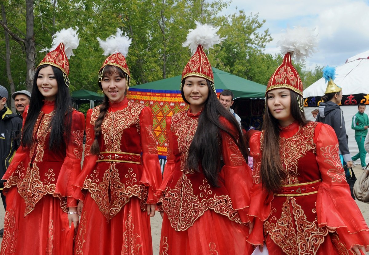 люди с казахстана