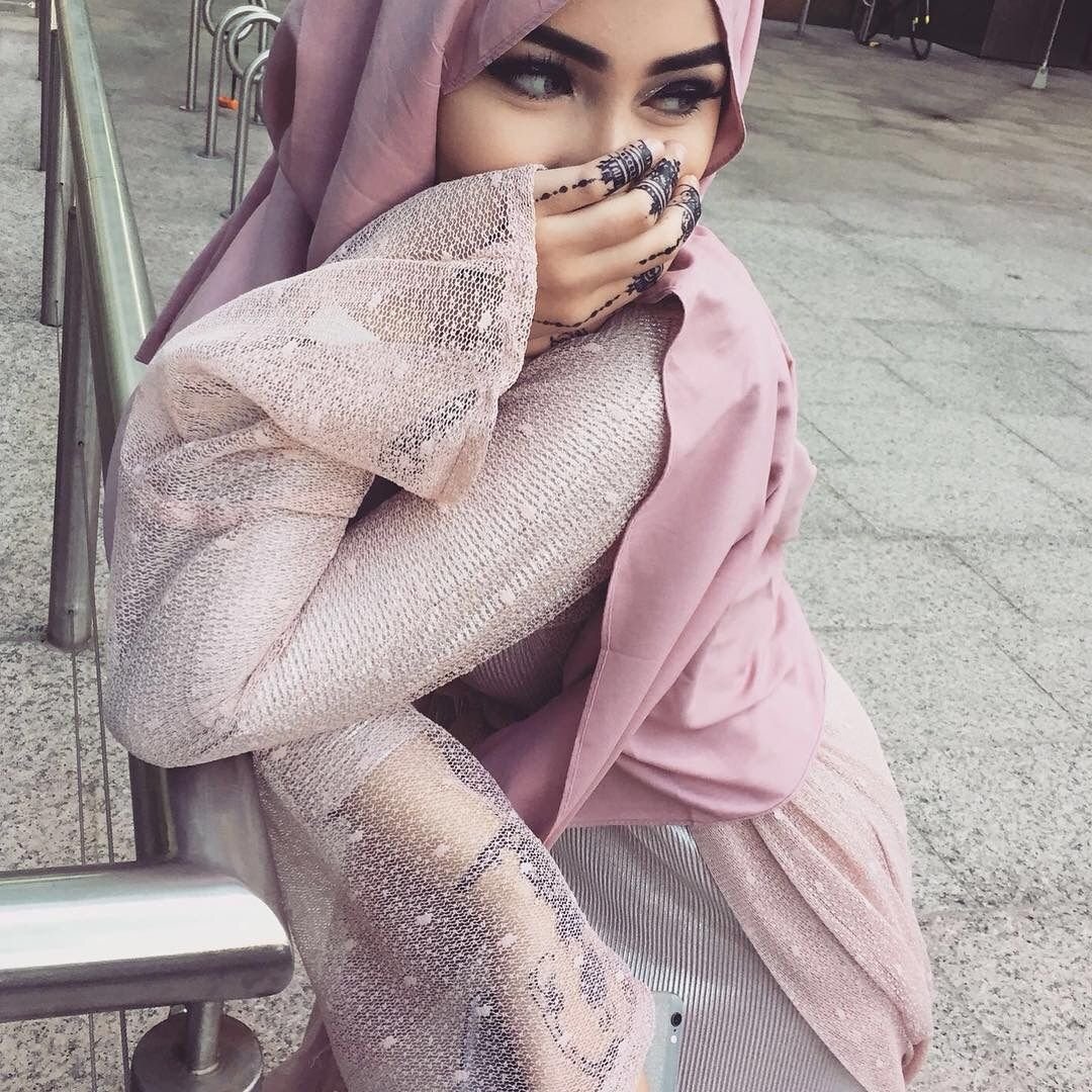 Красивые девушки в хиджабе фото без лица