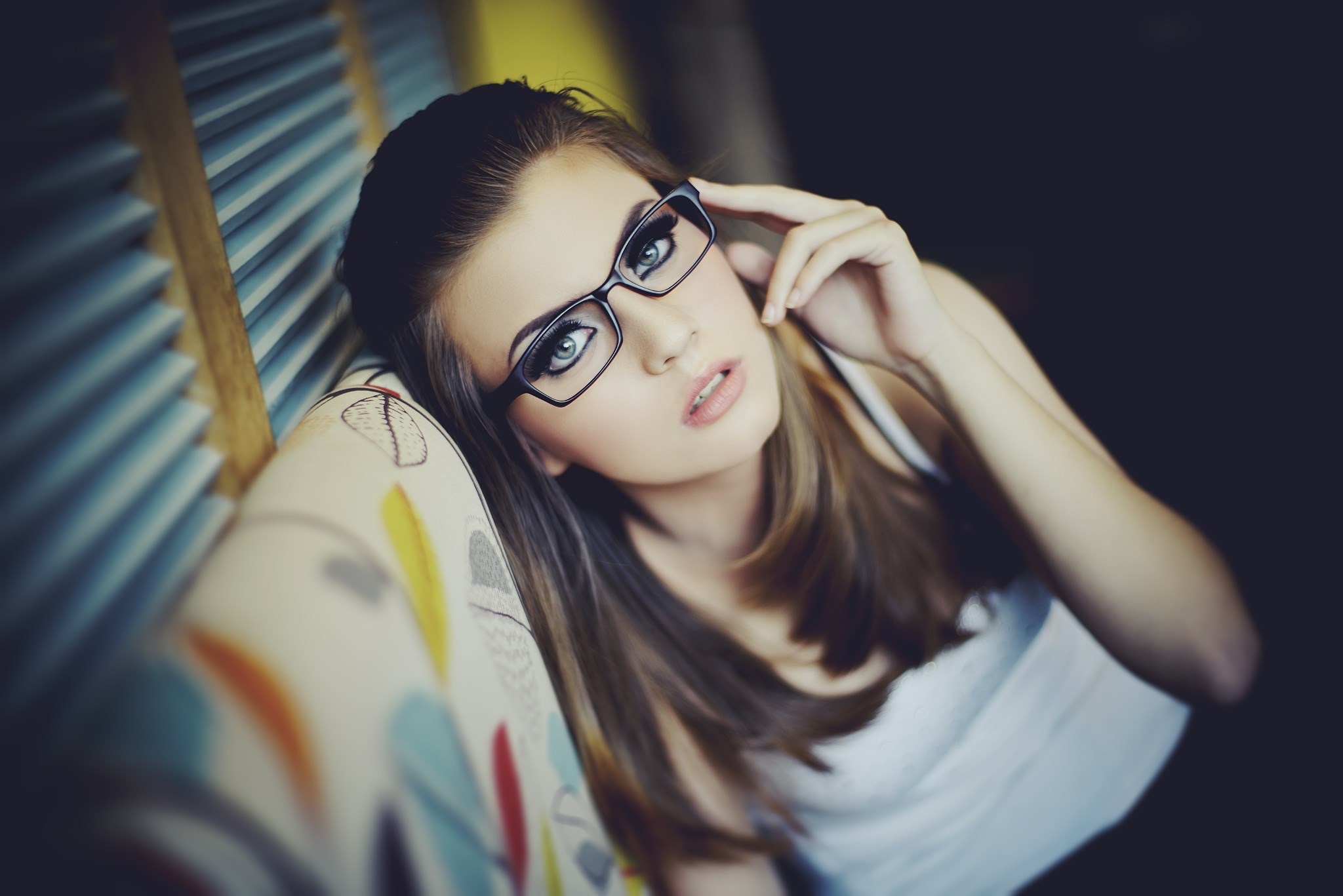 Фото красивых девушек в очках