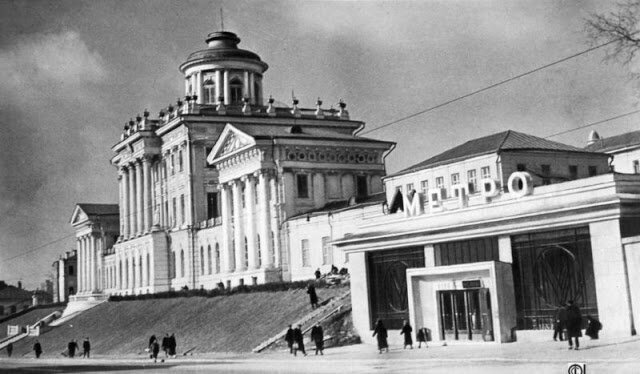Московское метро в 1935 году (13 фото)