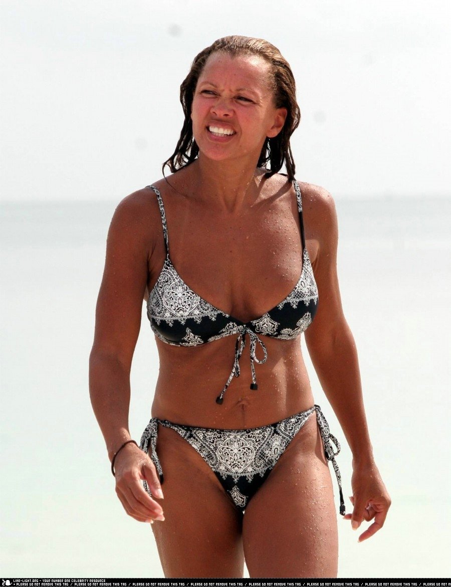 Vanessa williams in a bikini