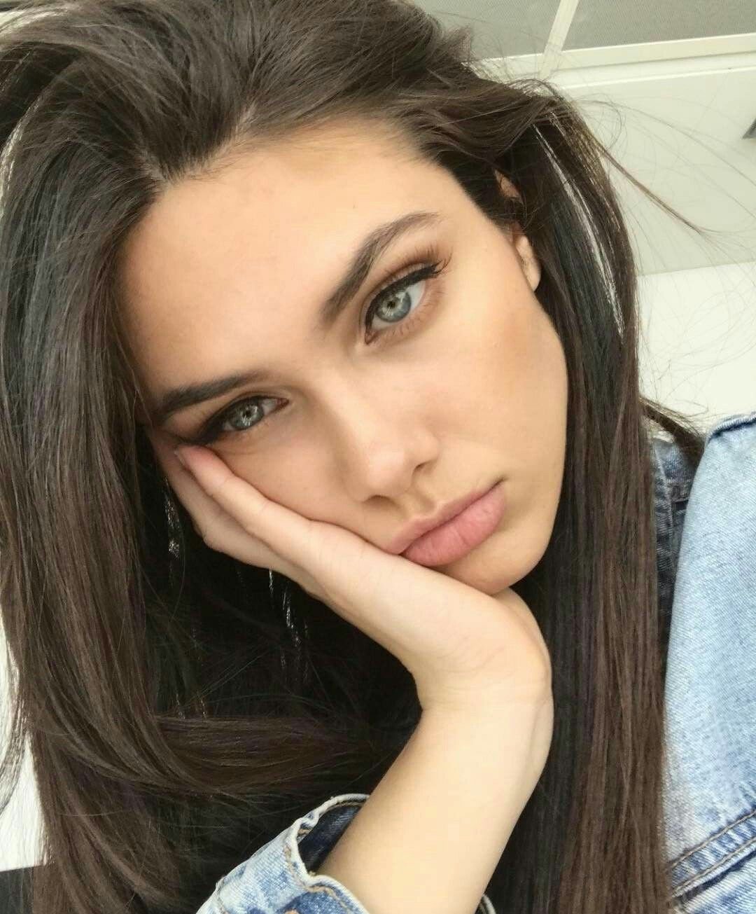 Виктория Левина модель