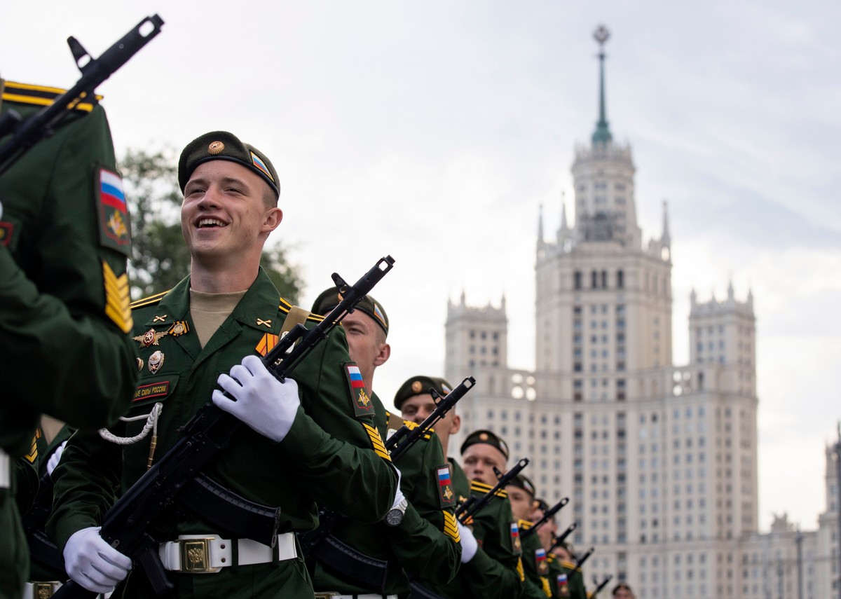 Фото с парада сегодня в москве